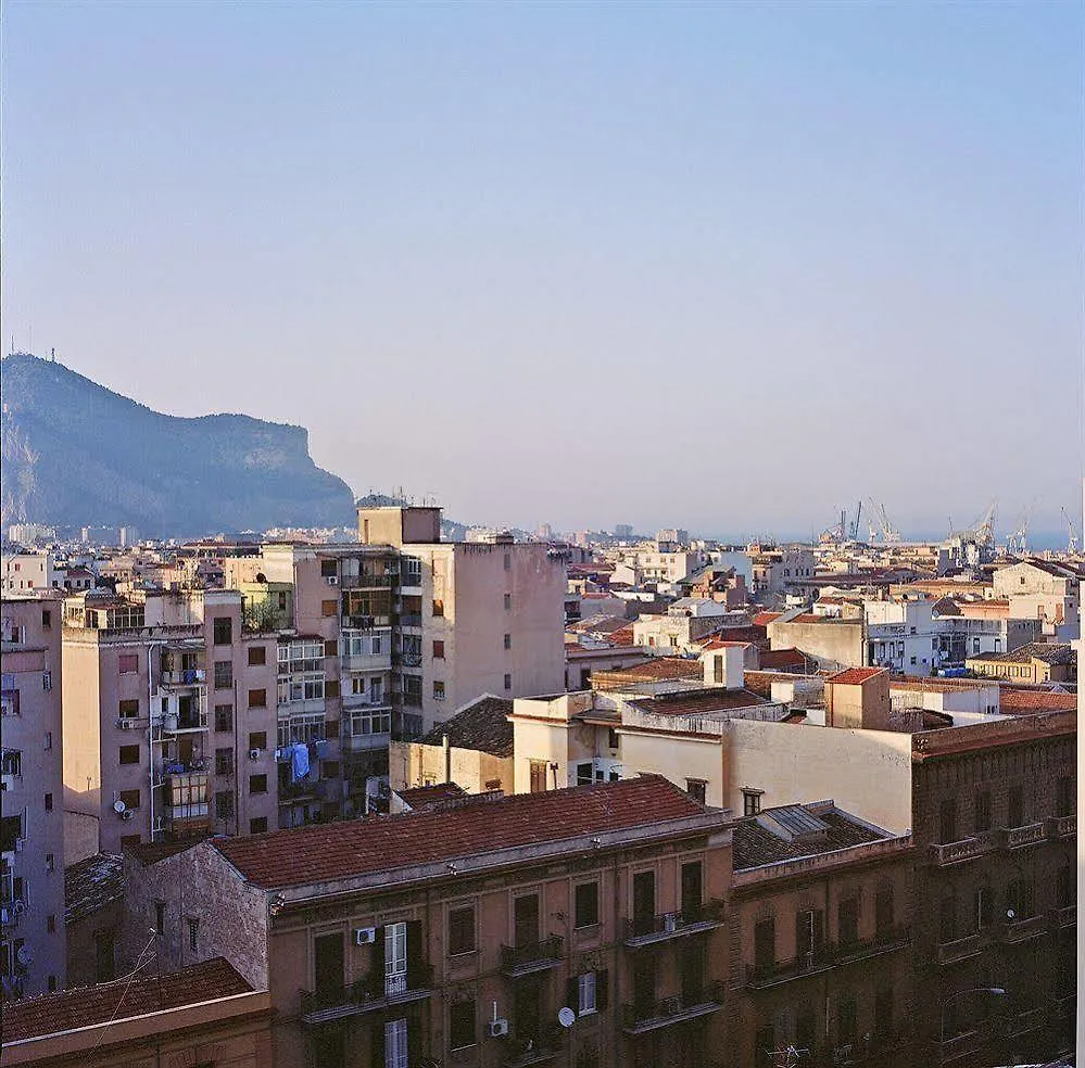 Sky Sleeping Bed and Breakfast Palermo